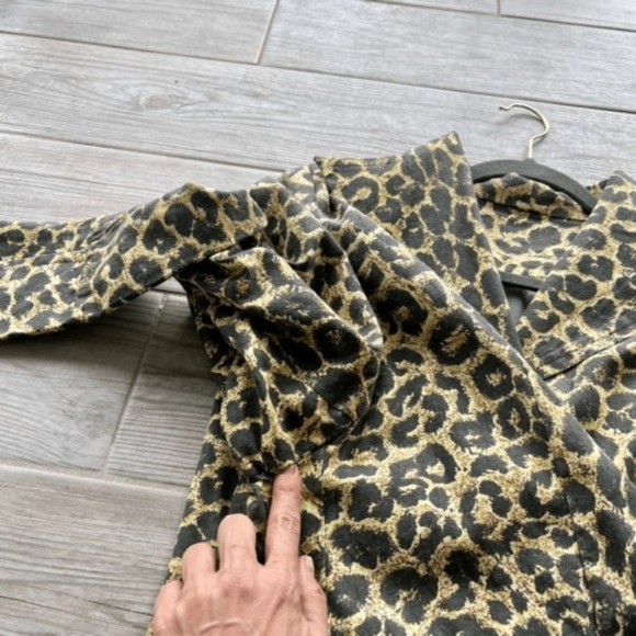 Womens Custom made Leopard Print Button Front Long Sleeve Coat Size Medium - Picture 7 of 9